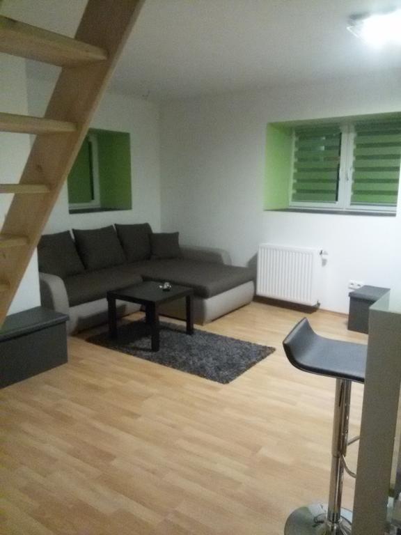 Gastehaus Nickolai Apartment Flomborn Exterior foto