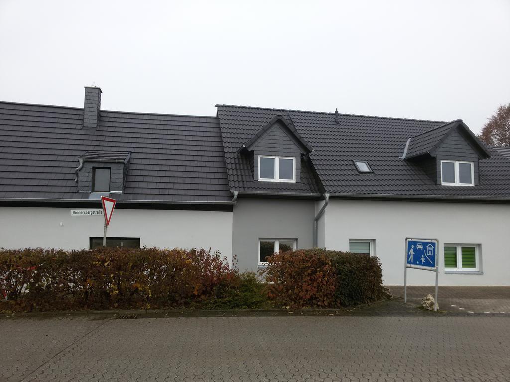 Gastehaus Nickolai Apartment Flomborn Exterior foto
